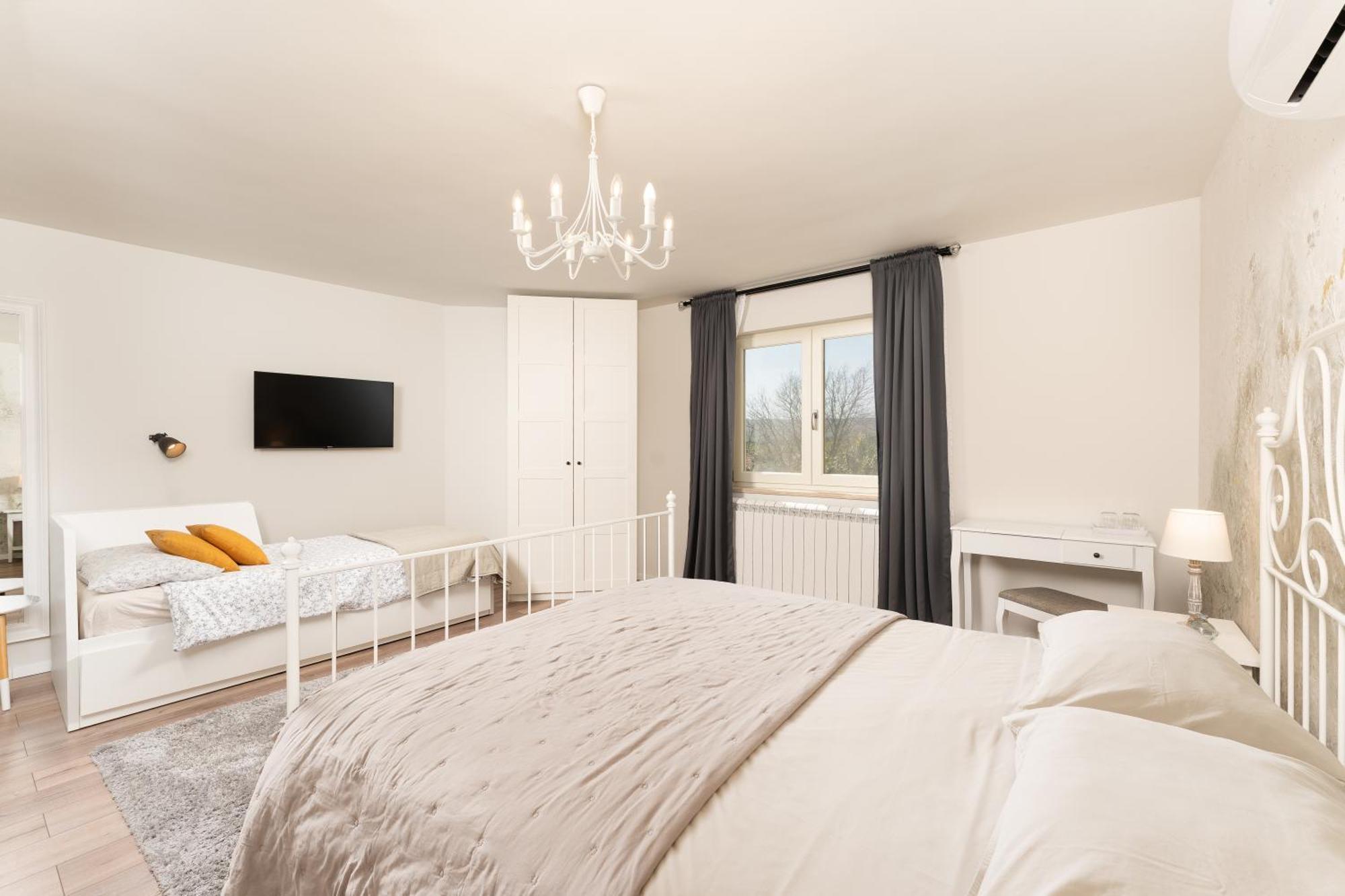 Accommodation Tri Murve Пломин Экстерьер фото